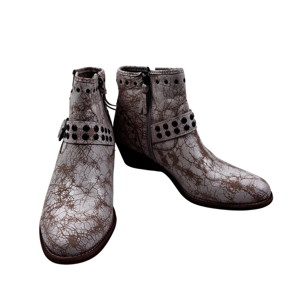 Sofft Allene II Crackle Leather Studded Western Harness Boots Women's Size 9